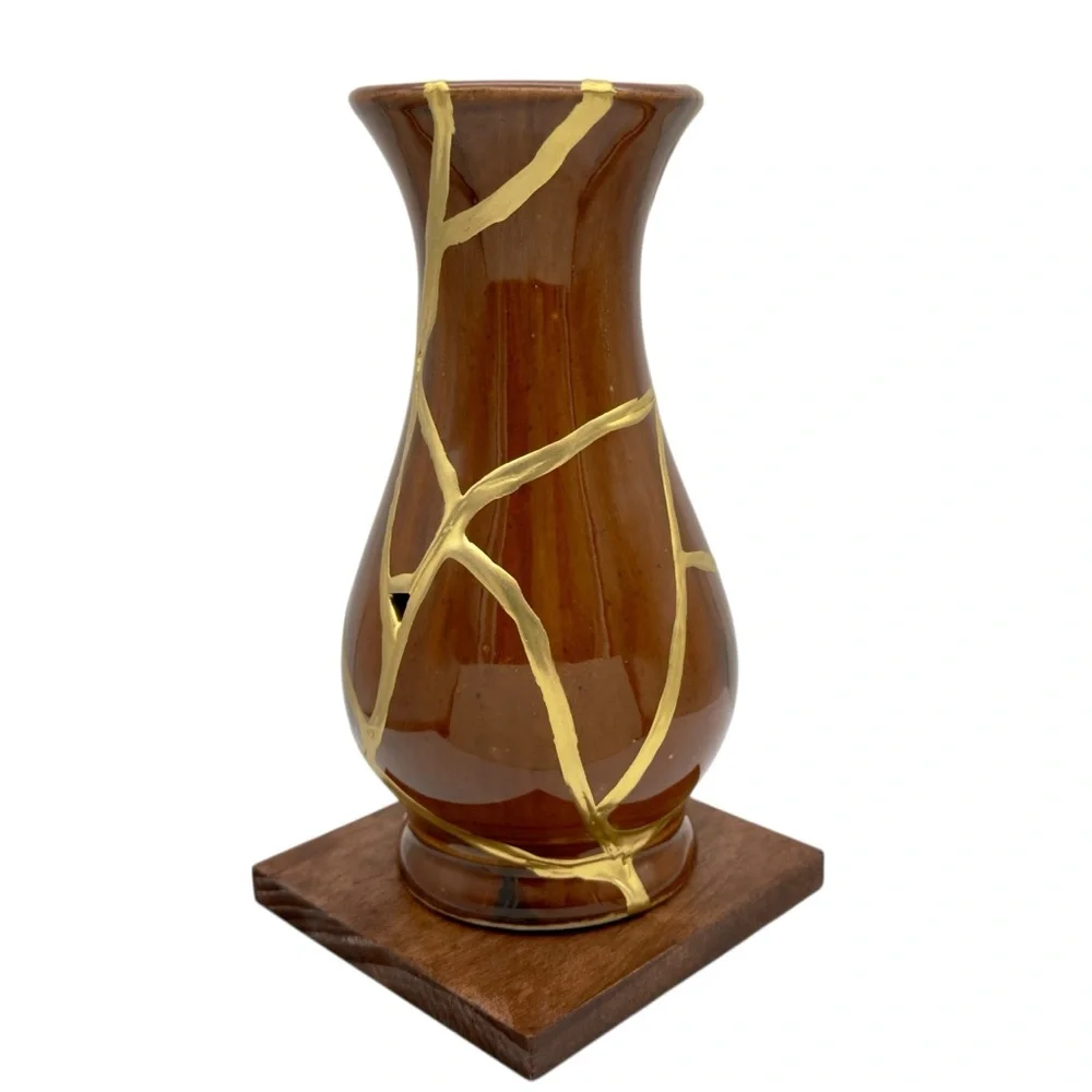 Kintsugi Vase Brown Glazed Pottery Gold Crack Art Anniversary Growth Gift - Picture 7 of 17